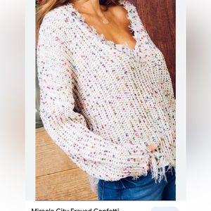 Miracle Fashion confetti sweater SIZE M/L